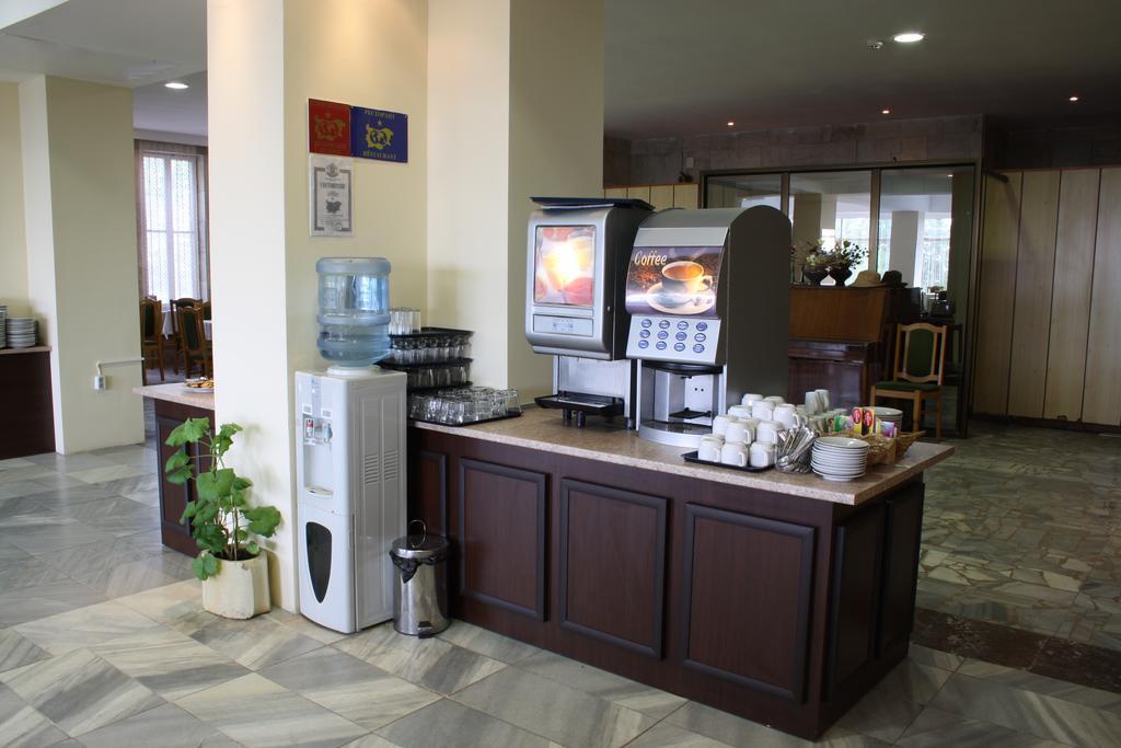 Bisser Hotel - Free Parking - Free Pool Access Балчик Экстерьер фото