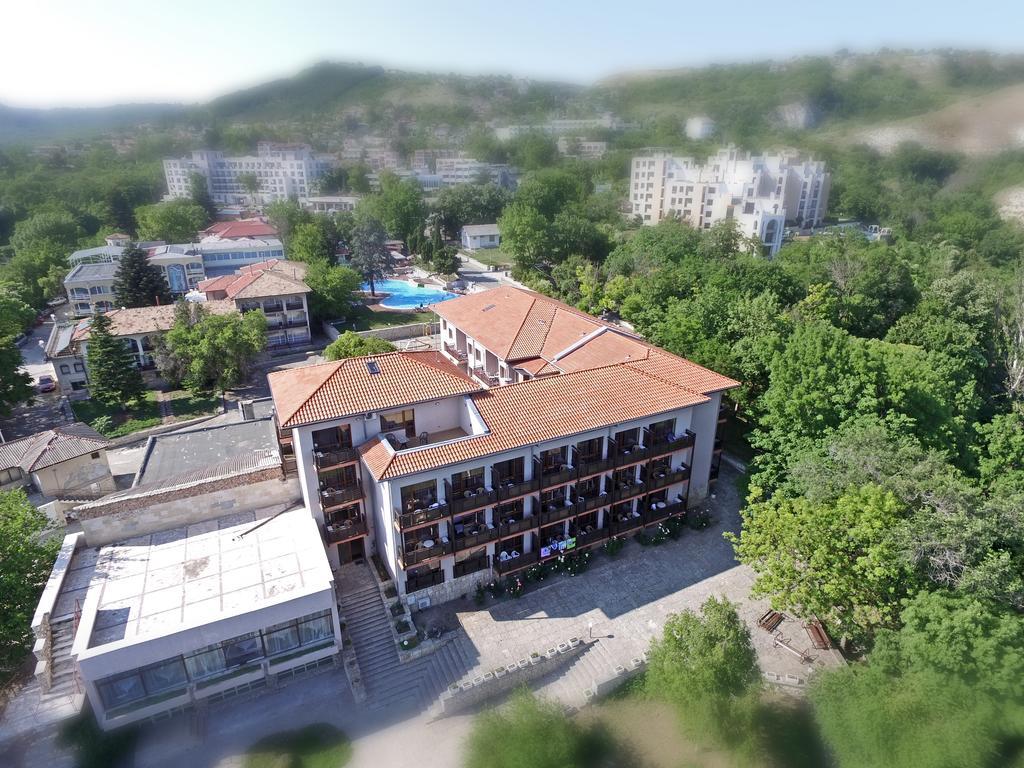 Bisser Hotel - Free Parking - Free Pool Access Балчик Экстерьер фото