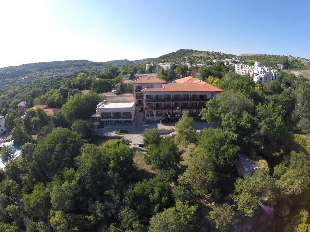 Bisser Hotel - Free Parking - Free Pool Access Балчик Экстерьер фото
